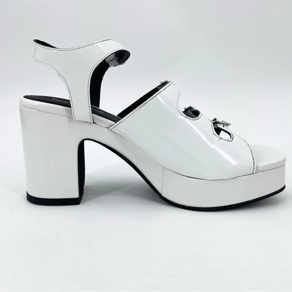 NEW Seychelles Loosen Buckled Up White Patent Leather 90s Platform Sandals 8.5